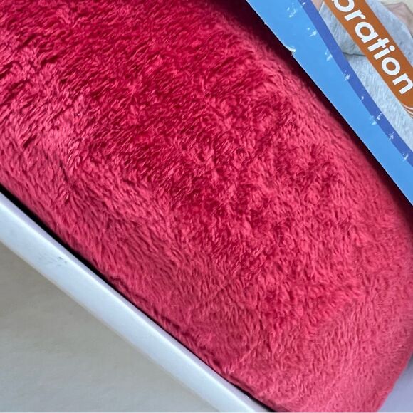 HealthTouch Red Memory Foam Massaging Lumbar Support Back Neck Massage - Picture 10 of 10